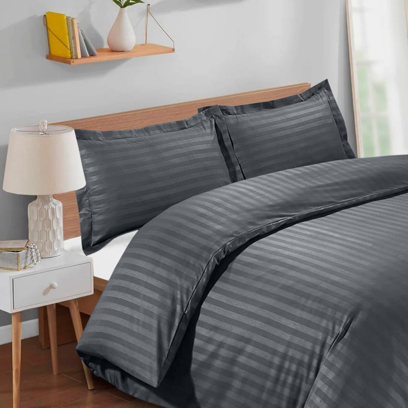 Microfiber Polyester Stripe Duvet Cover Set with Fitted Sheet Pillowcases , Super KIng Duvet Cover, Grey