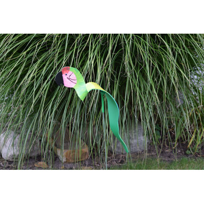 Art de jardin vert ara