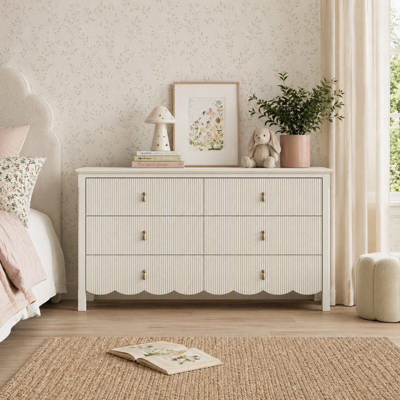 Sofia Wood 6 Drawer Reeded Dresser, Cream