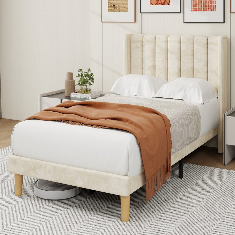 Lit plateforme tapissier à profil bas Sutter, Simple, Beige