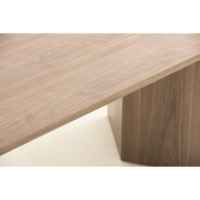 Table d'apparence noyer