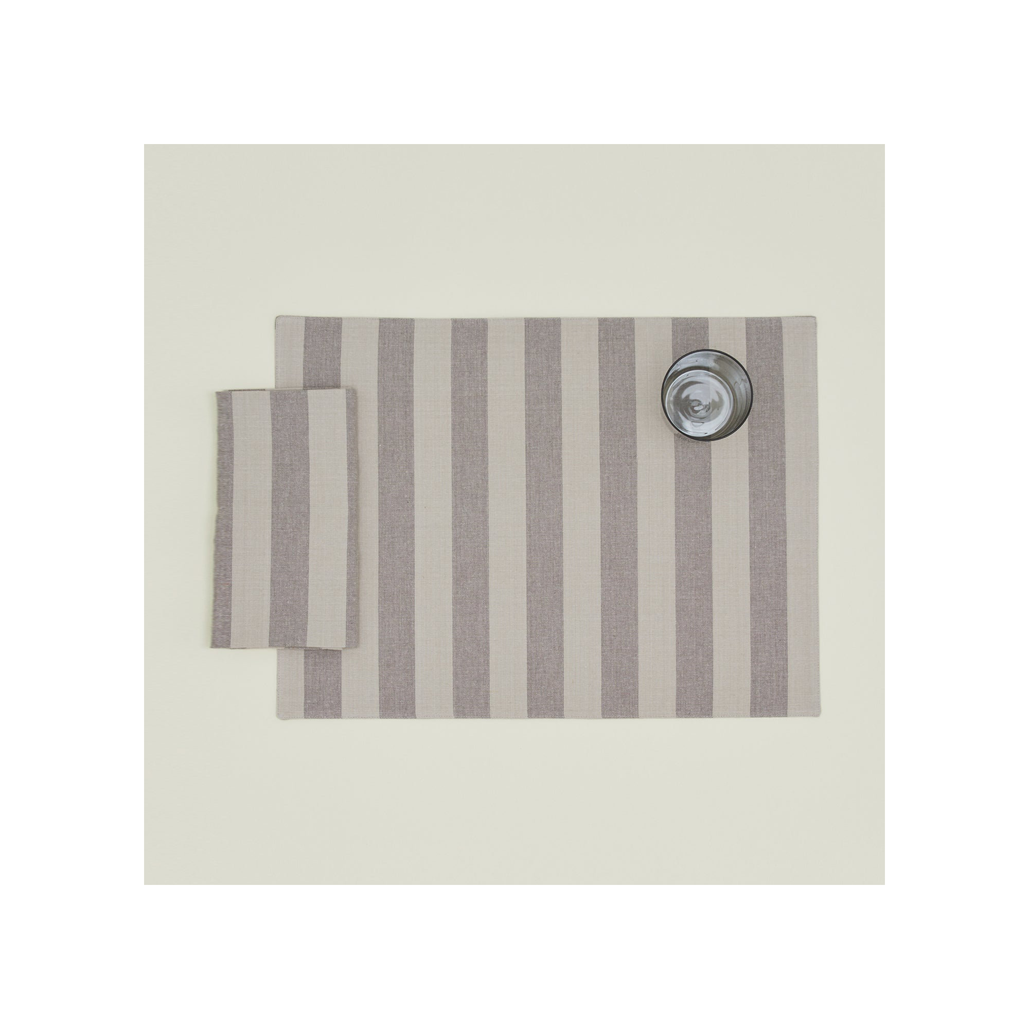 Essential Striped Placemat - Set Of 4, Light Gray/Dark Gray