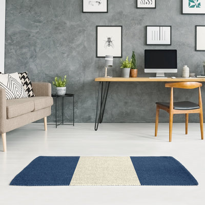 Tapis bleu marine / crème Seattle