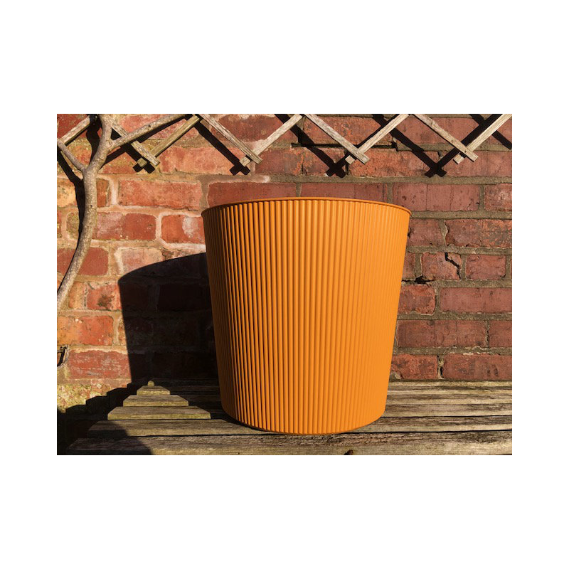 Cachepot, Yellow