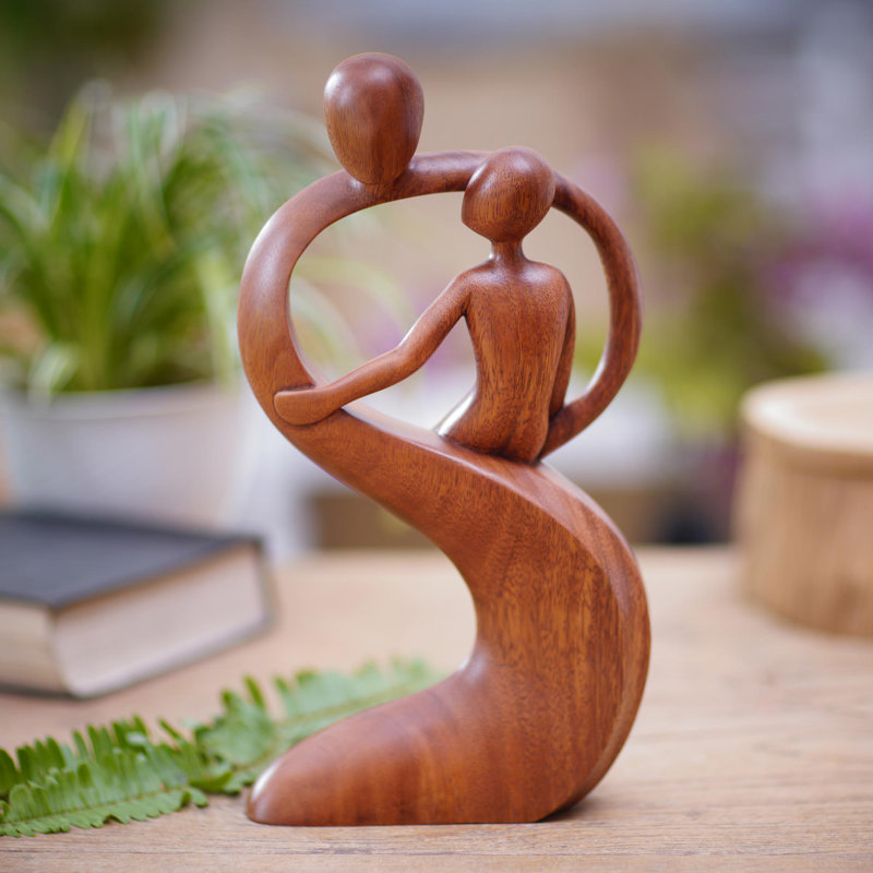 People Figurines & Sculptures