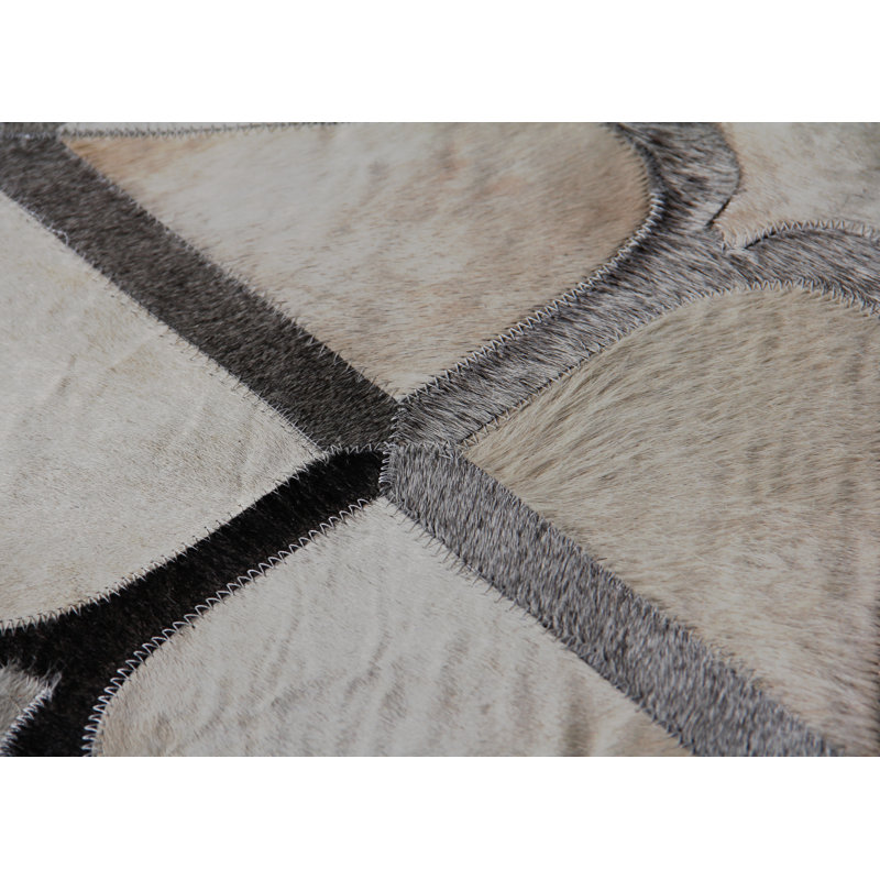 Natural Hide Cowhide Geometric Area Rug, Rectangle 13'6" x 17'6"
