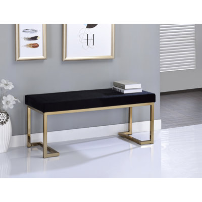 Banc chic en fausse fourrure noire avec coussin et élégant support champagne - élégant et tendance