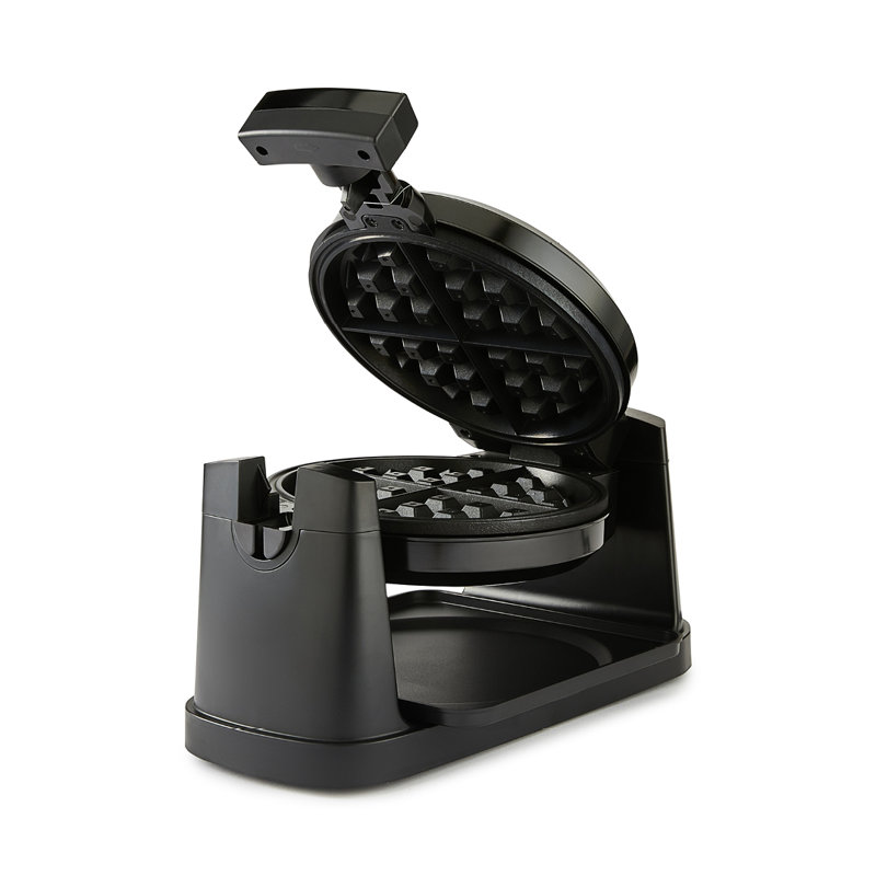 GEEPAS 1000W Rotating Belgian Waffle Maker, Cooks up to 4 Waffles