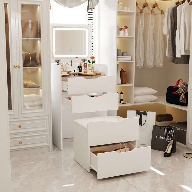 Tiroir de placard blanc avec miroir lumineux et tabouret
