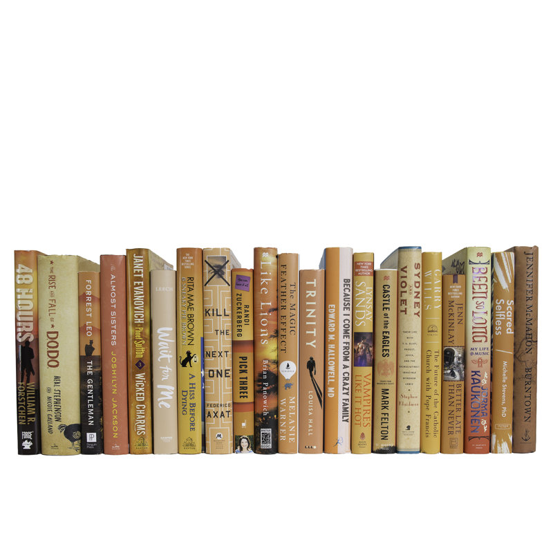Livres décoratifs - Livres abricot jaquette - Livres orange au pied