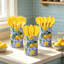 Porte-ustensiles de style méditerranéen à carreaux bleu citron et couverts jaunes jetables pour les décorations de fêtes d'été et les centres de table de mariage