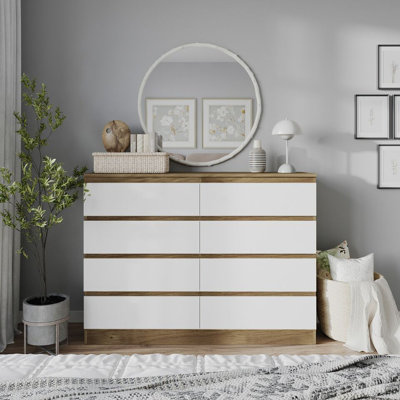 Sinahi 120cm W Chest of Drawers