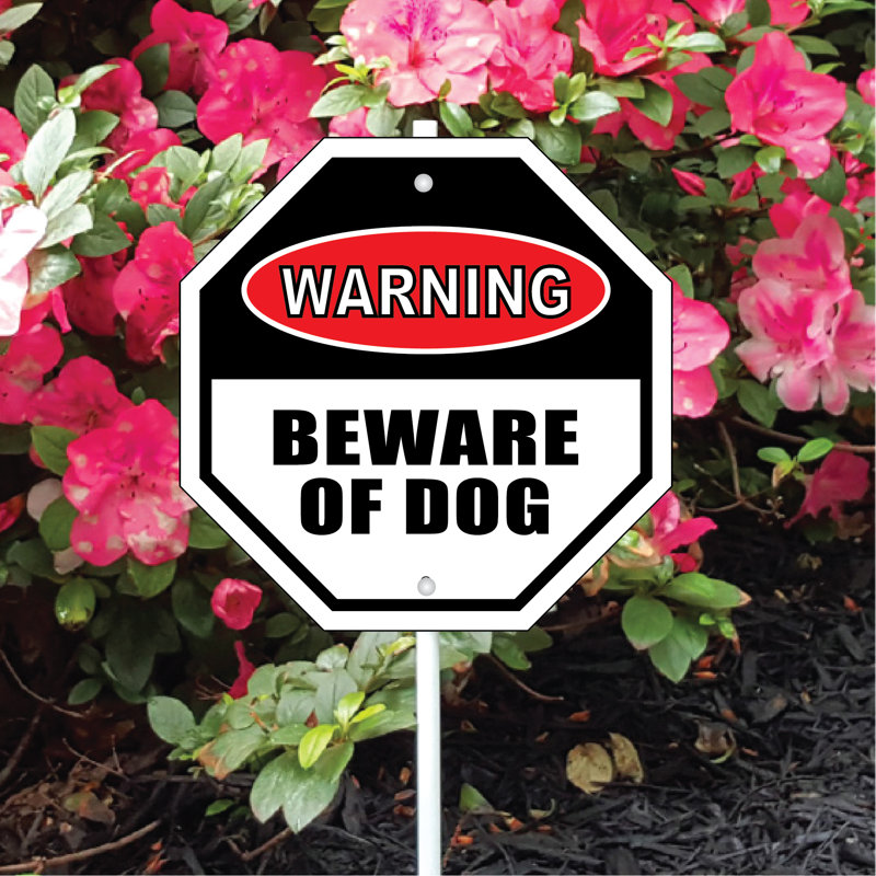 Avertissement - Panneau «Méfiez-vous des chiens»