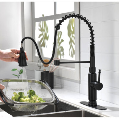Touch-Operated Kitchen Faucet With Pull Down In Matte Black, Comprised With Stainless Steel, 360-Degree Rotating Nozzle For Complete Sink Cleaning Aim, Corrosion And Rust Resistance, Simple Water