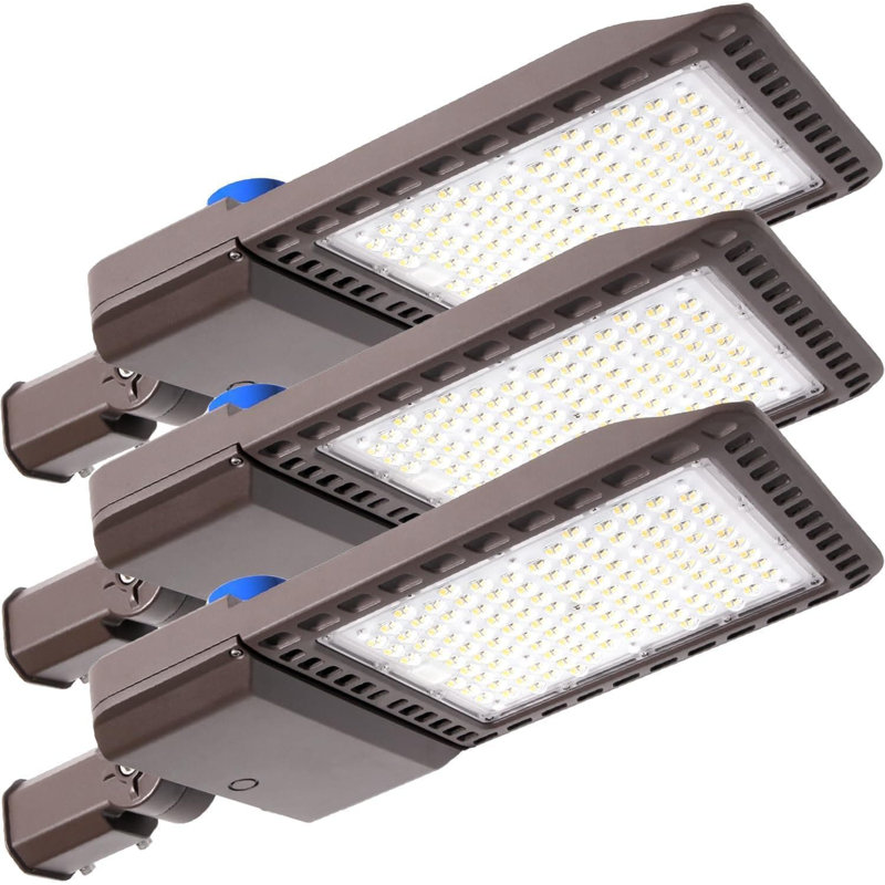Lumière d'inondation extérieure crépuscule à l'aube de 300 W à DEL 300 W, lumière de sécurité commerciale blanche 100-277 V, lumière du jour 5500K, imperméable IP65 pour allée de garage de garage de rue, paquet de 3