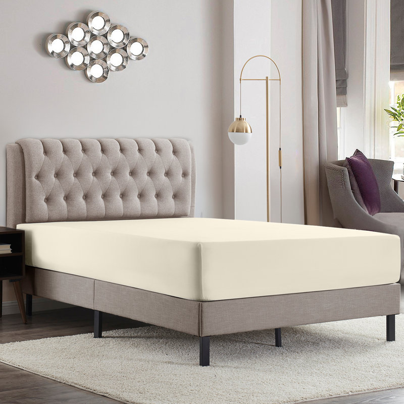 Luxury Double Brushed Microfiber Deep Pocket Fitted Sheet – 16” Mattress Fit, Wrinkle-Free, Fade Resistant & Breathable