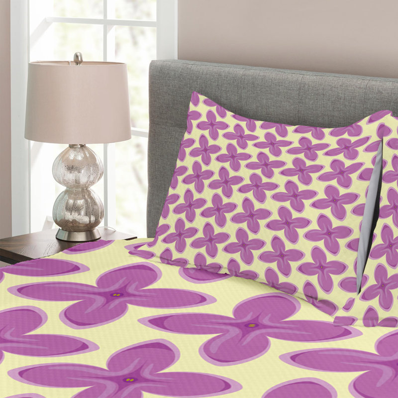 Farmhouse / Country Polyester Floral Coverlet, Queen Coverlet + 2 Shams