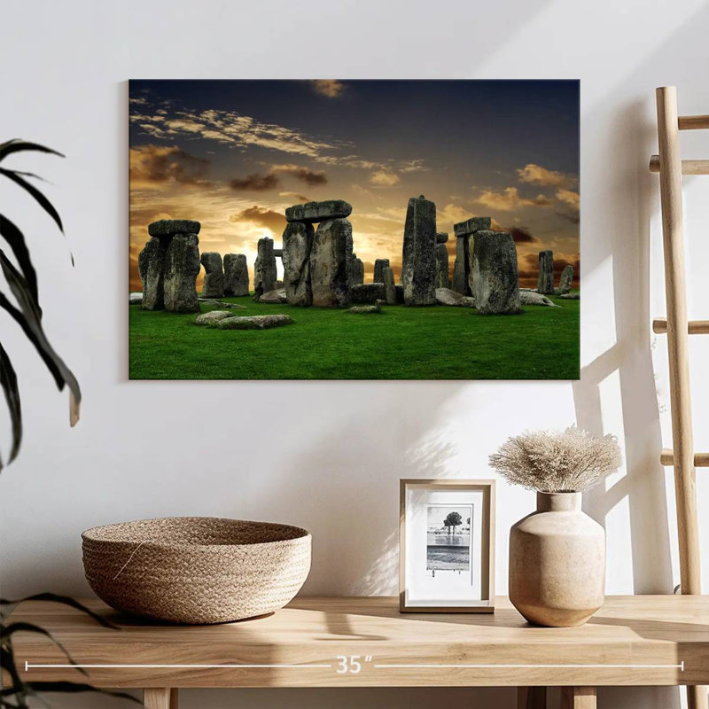 Nicci Stonehenge, H 16 po x l 24 po