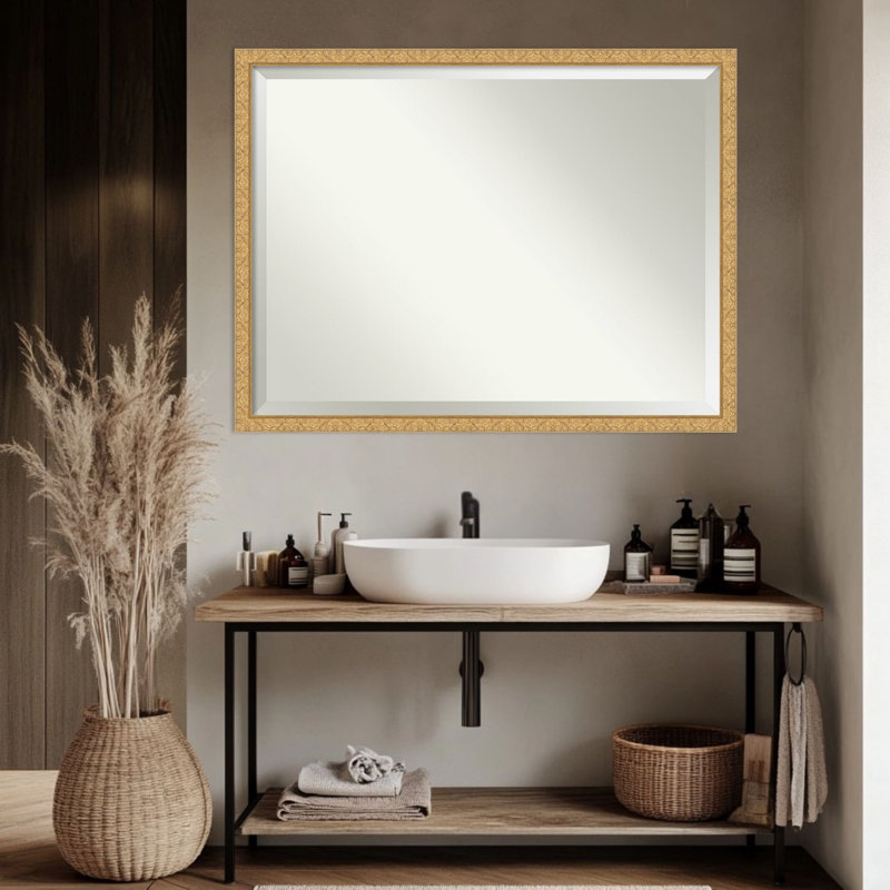 Miroir de salle de bain mural Lila, Doré, 32,5 po x 42,5 po
