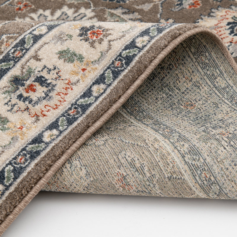 Coraline Traditional Brown Indoor Area Rug and Runner, 26"x6'