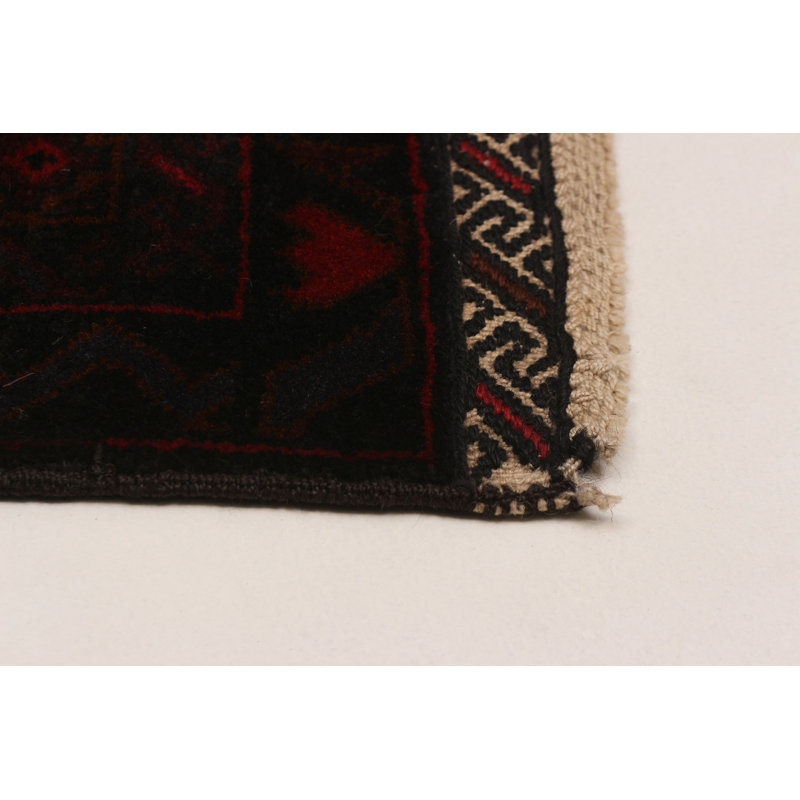 Tapis noir Teimani 3 pi 11 po x 7 pi 3 po
