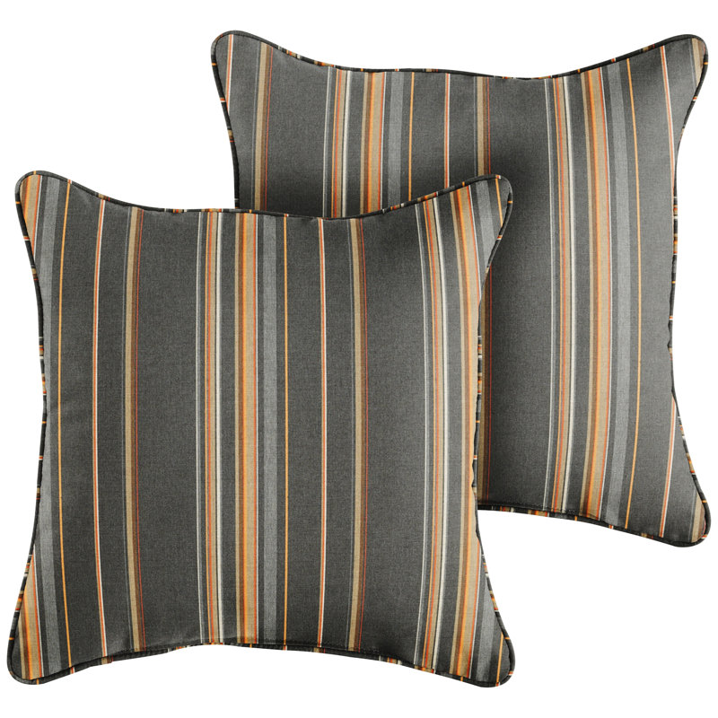Coussin intérieur / extérieur Northrup, 18 po x 18 po, Gris