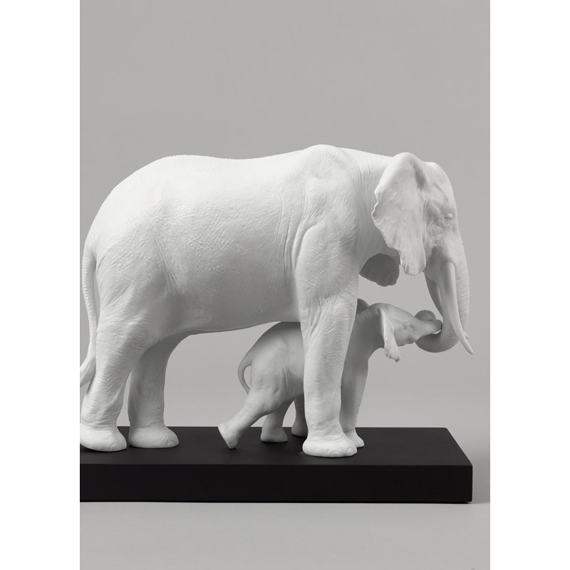 Leading the Way Figurine, White