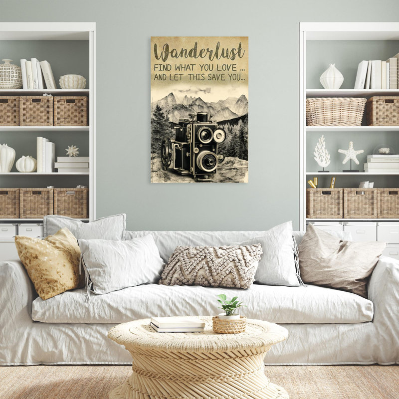 Janille, appareil photo sur toile Wanderlust, H 36 po x l 24 po x P 1,25 po