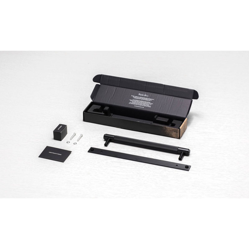 Pull Bar / Plate / Cross, Black, 8 43/50"