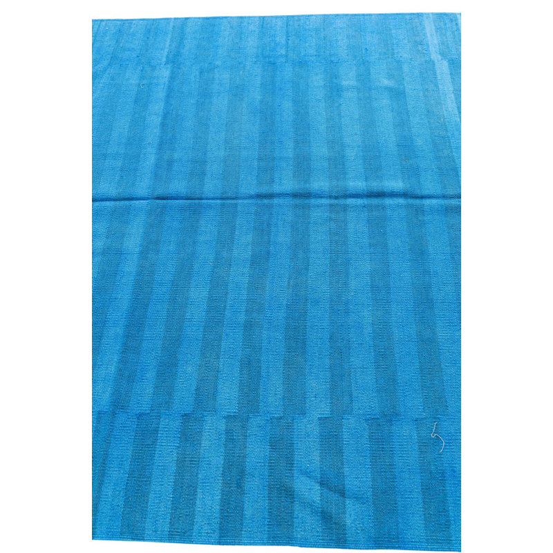 Tapis bleu Ohlson