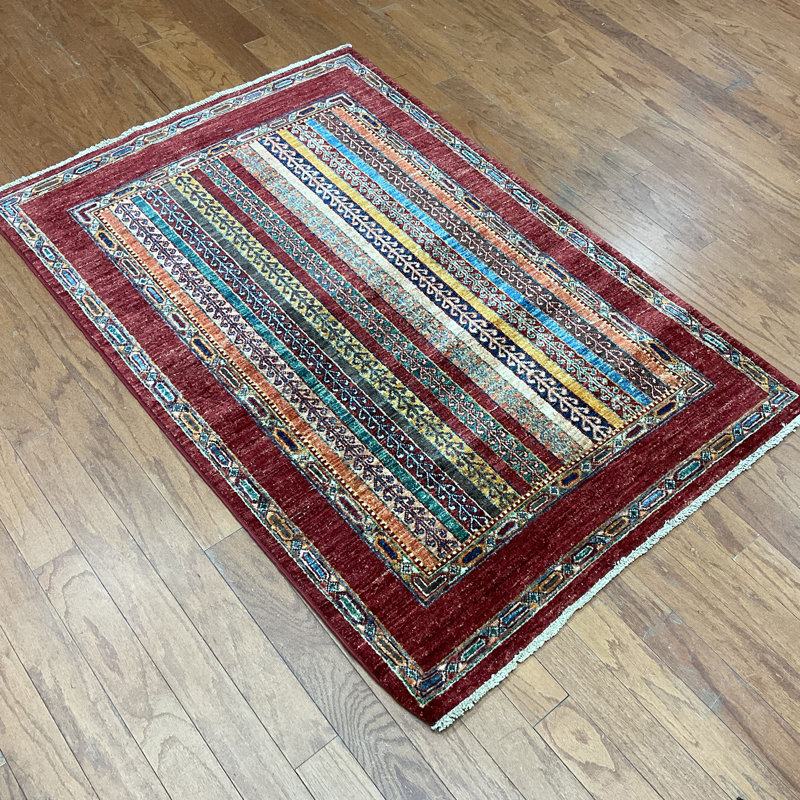 Tapis rectangulaire en laine 3 pi 4 po x 4 pi 10 po Roneka