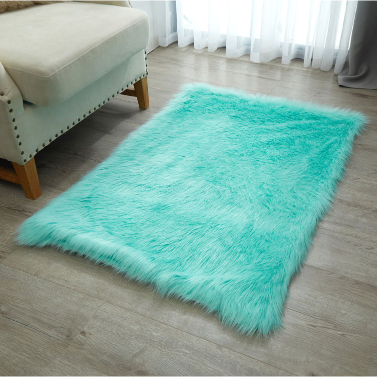 Enrica Soft Fluffy Light Green Area Rug