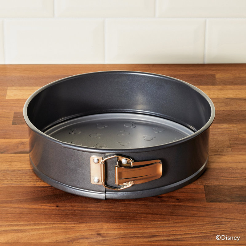 Mickey Mouse Nonstick 9-Inch Round Springform Pan