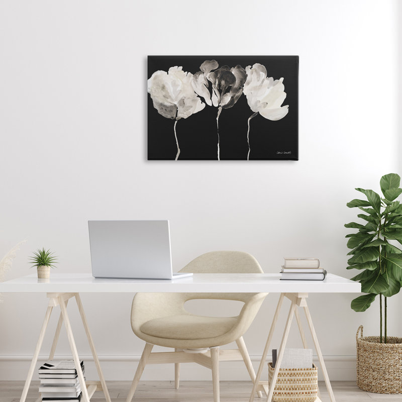 Trio en lumière sur toile noire, design par Lanie Loreth, H 16 po x l 24 po