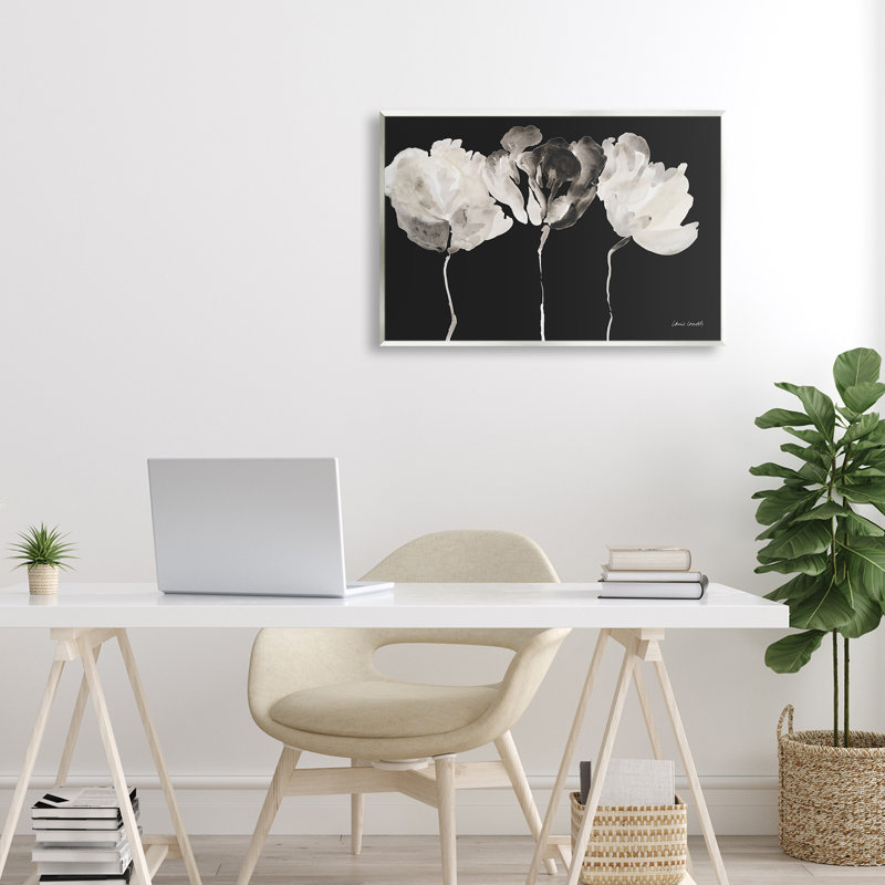 Trio de lumière sur plaque murale noire, design par Lanie Loreth, 13" H x 19" W