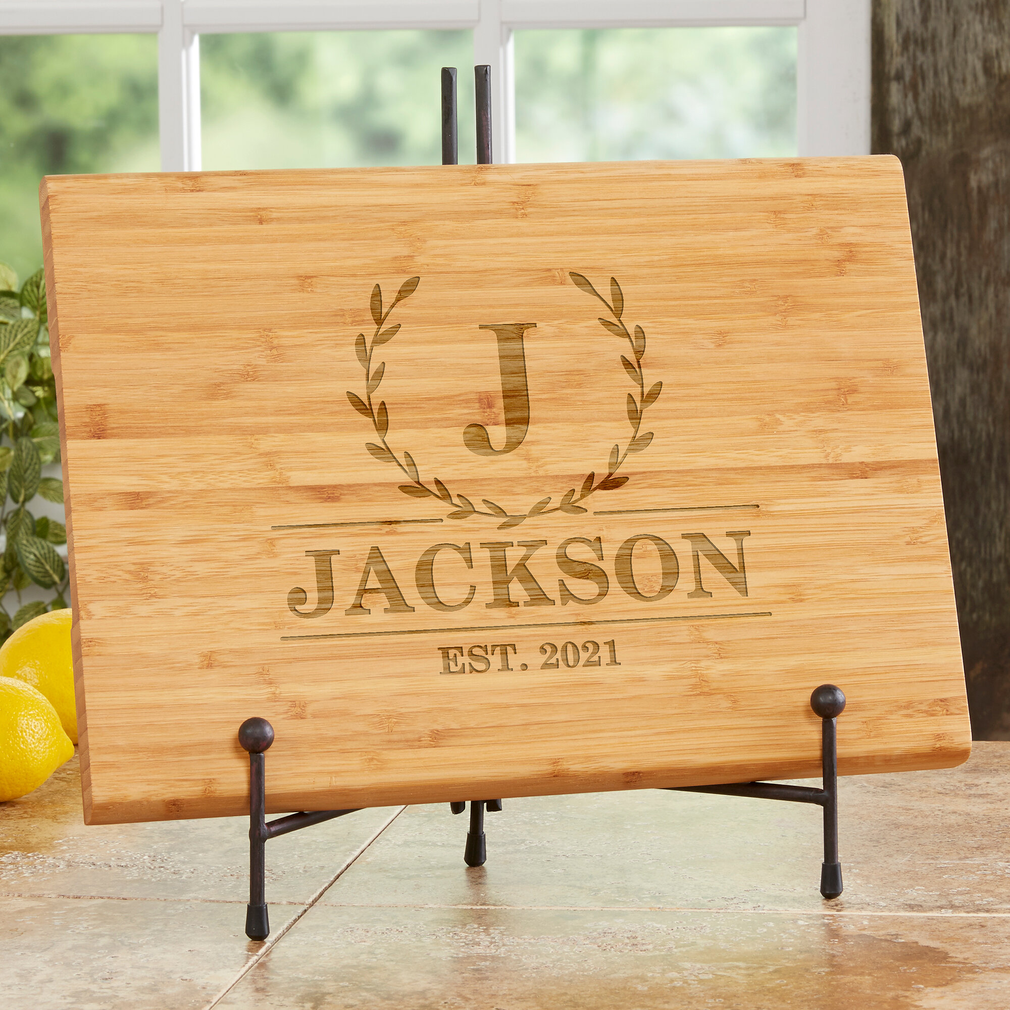 Script Initial Personalized Bamboo Cutting Board - 10x14