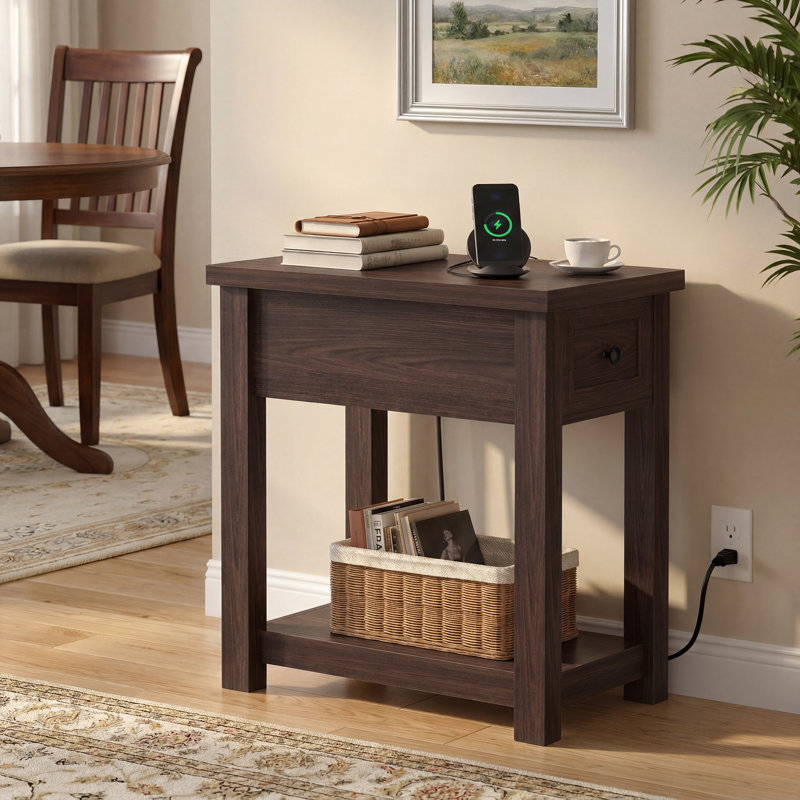 Table de bout en bois massif avec un tiroir et une station de charge, Noyer, 1