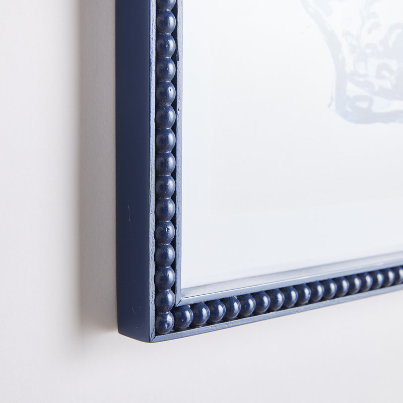 Urnes ornementales en bleu