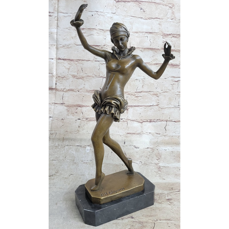 Figurine sculptée à la main en bronze