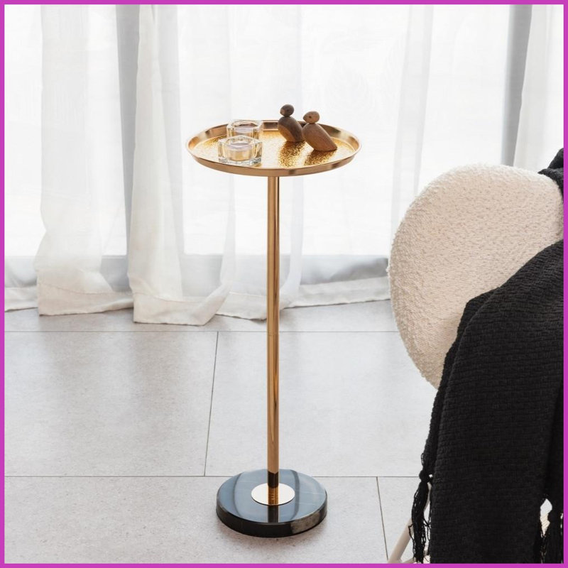 Table basse réglable en hauteur dorée avec base en marbre naturel, plateau en métal facile à nettoyer pour le salon