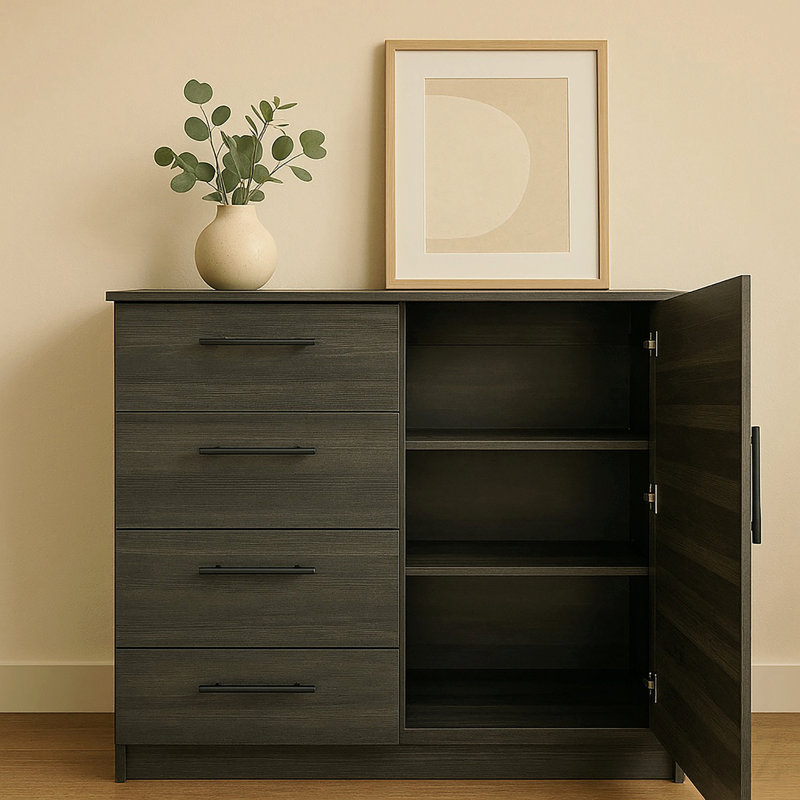 Gentleman'S Chest In Gray
