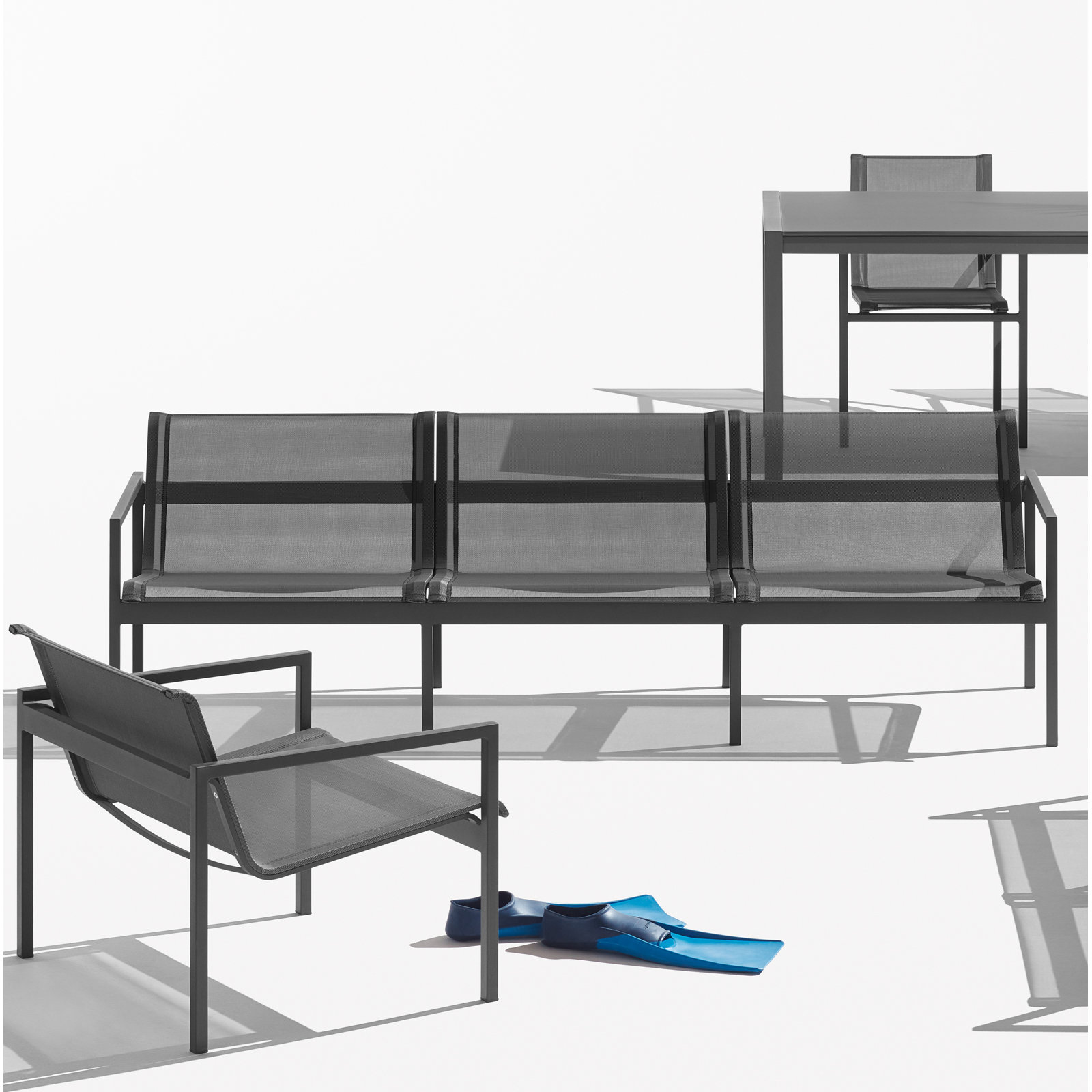 Skiff 56" Patio Loveseat, Carbon