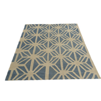 Tapis ivoire 4 pi x 6 pi