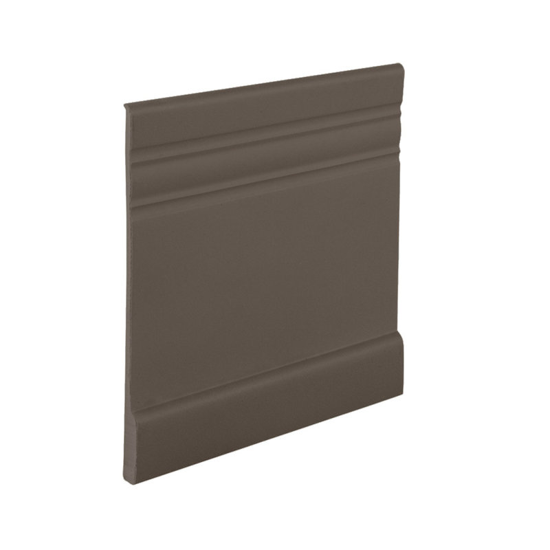 Base murale en caoutchouc brun de 0,13 po d’épaisseur x 720 po de largeur x 5,25 po