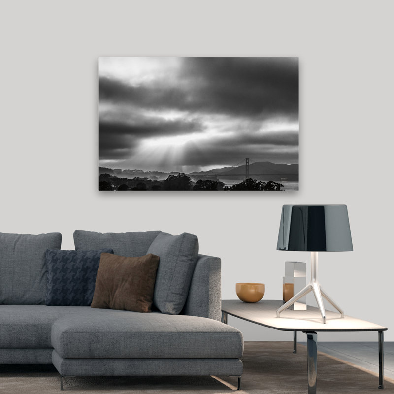 Coastal Gate Rays, 48" H x 32" W