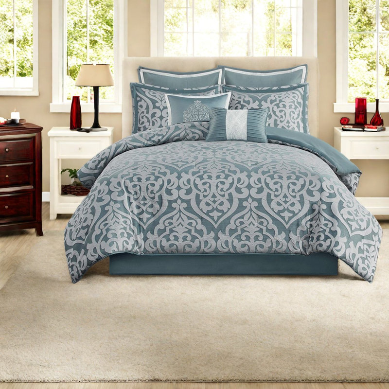 Elegant King Bedding Sets, Polyester Jacquard Damask For Modern Home