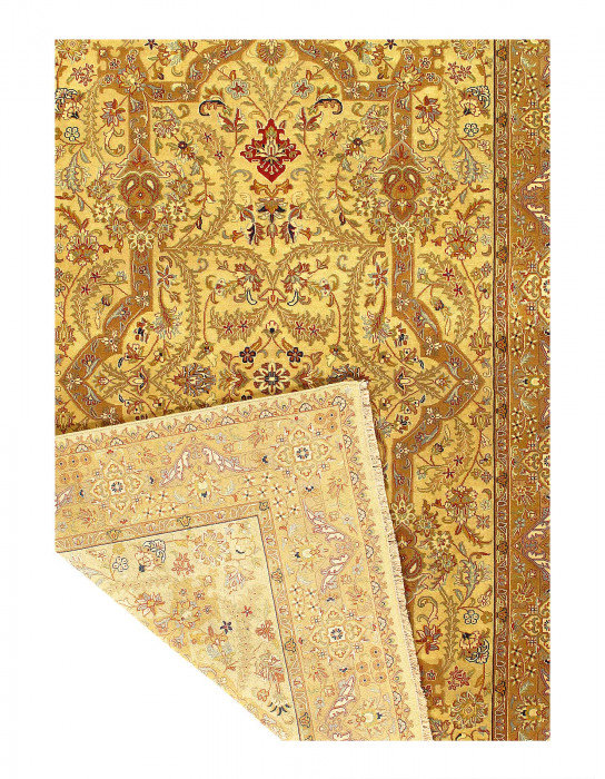 Fine Hand Knotted Persian Tabriz design 6' X 8'11''