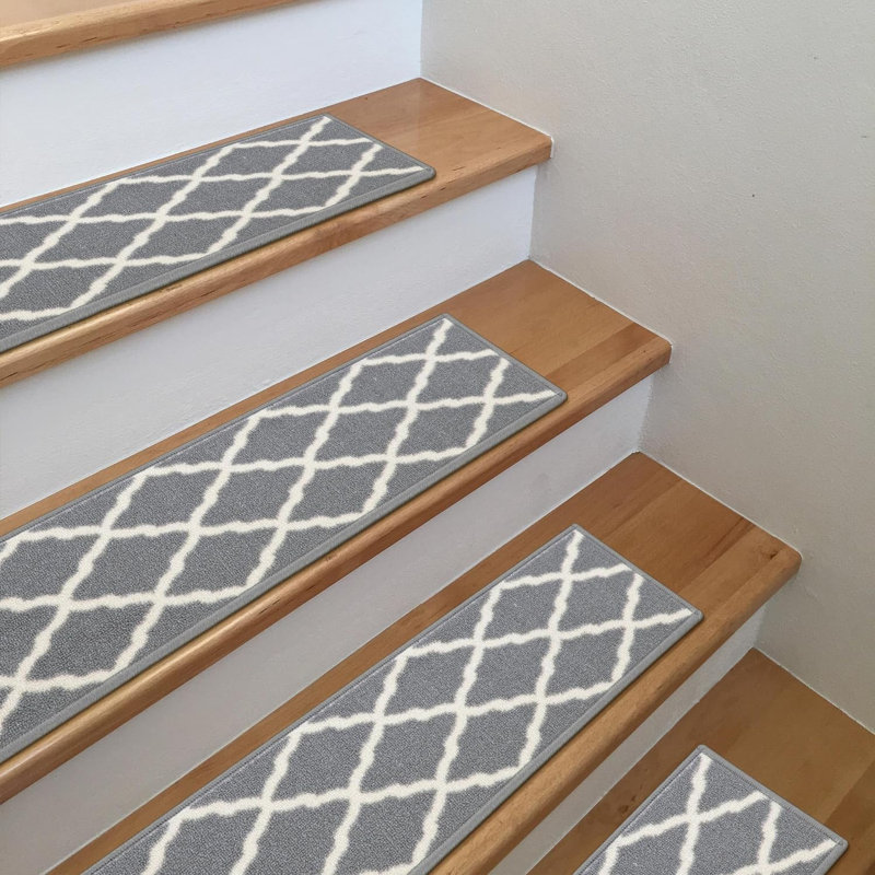 Tapis d'escalier marocain blanc / gris