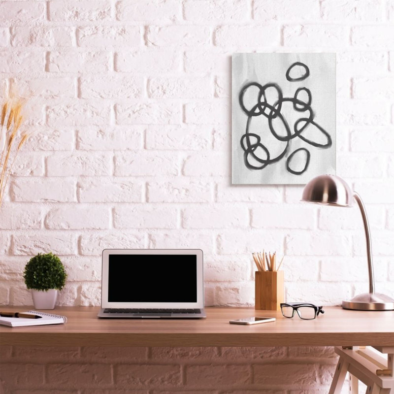 «Round Circular Linework Abstract Black White» par Daphne Polselli - impression d'art graphique, H 30 po x l 24 po x 1,5 po