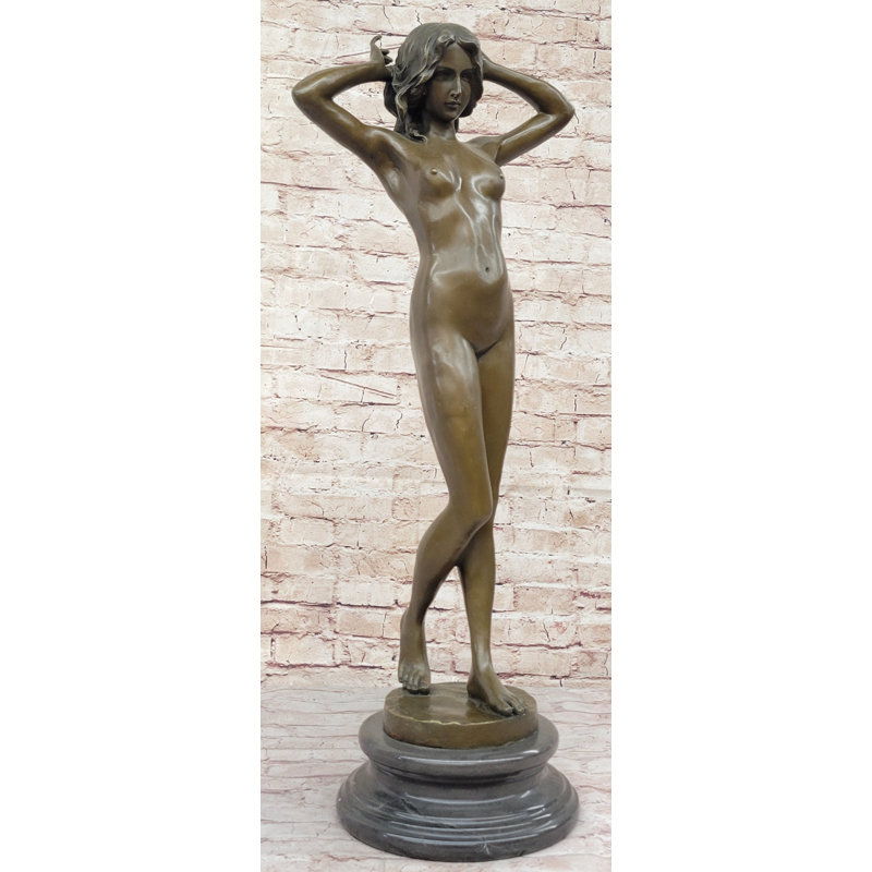 Sculpture nue en bronze Hot Pudalug